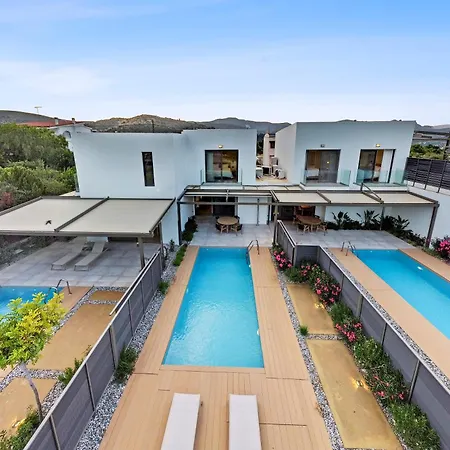 Saronia Estate Hotel